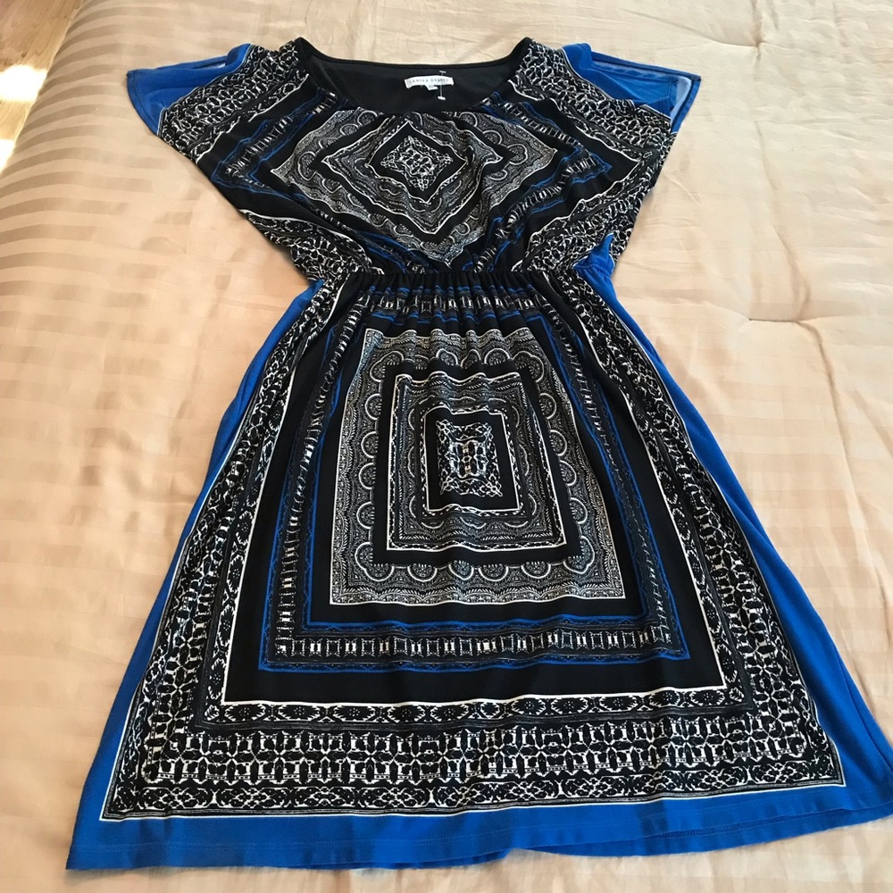 Sandra Darren Blouson Dress with Split Sleeves